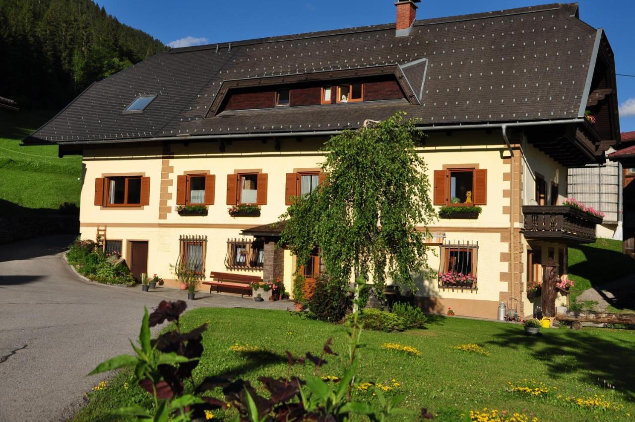Haus Garz Apartment Weissensee Bagian luar foto