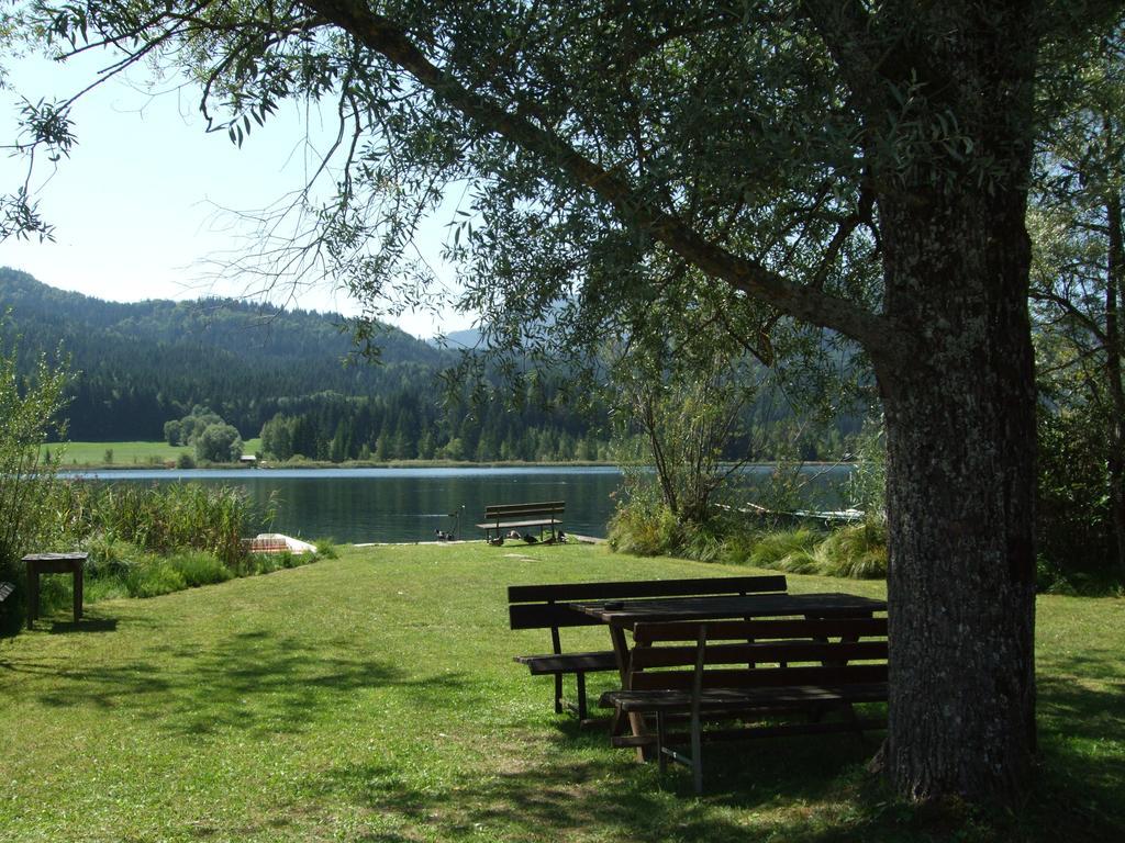 Haus Garz Apartment Weissensee Bagian luar foto