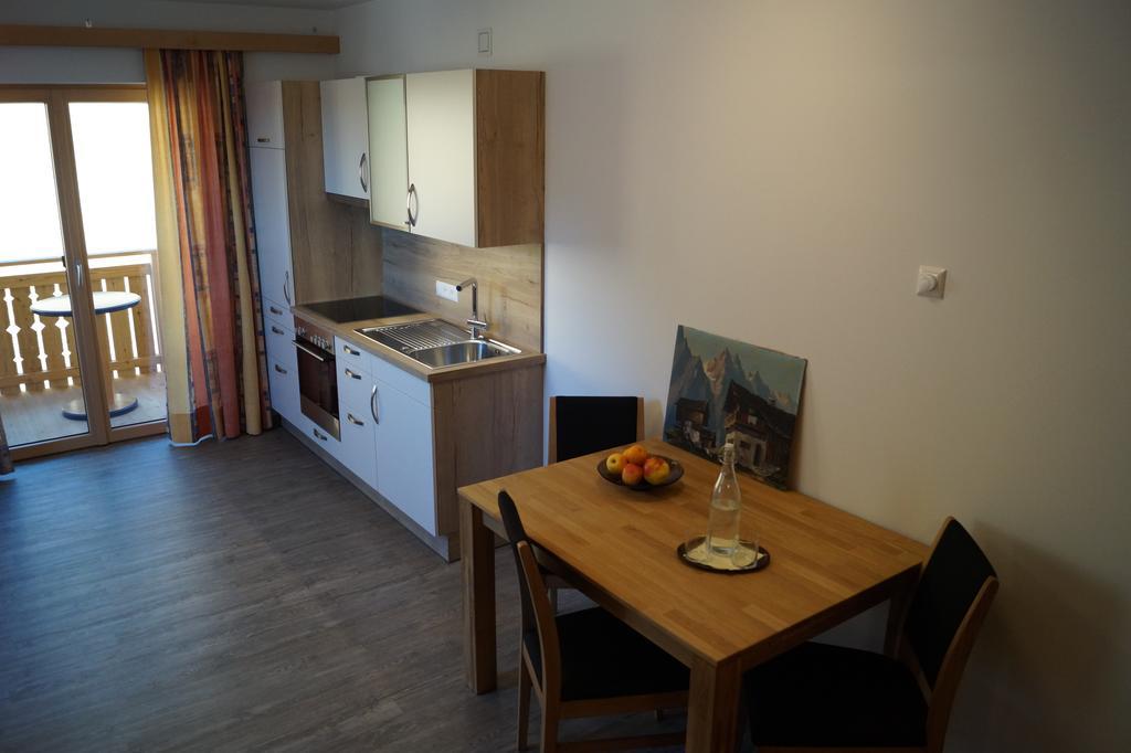 Haus Garz Apartment Weissensee Bagian luar foto
